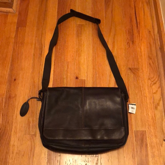 wilson leather men's bags